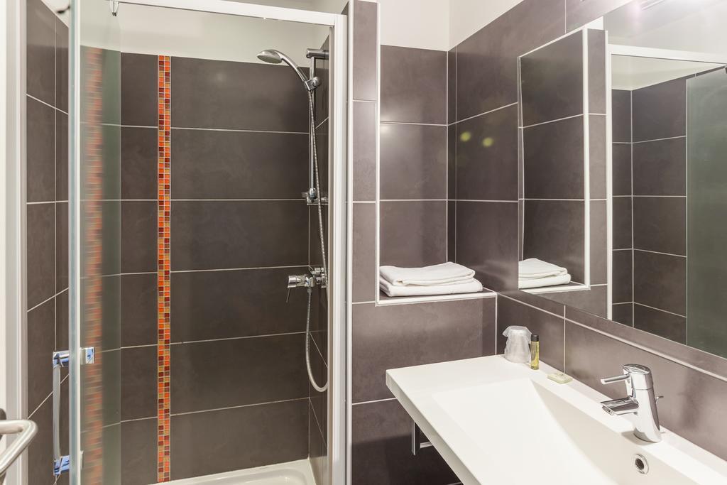 Hotel Alienor Langon  Rum bild